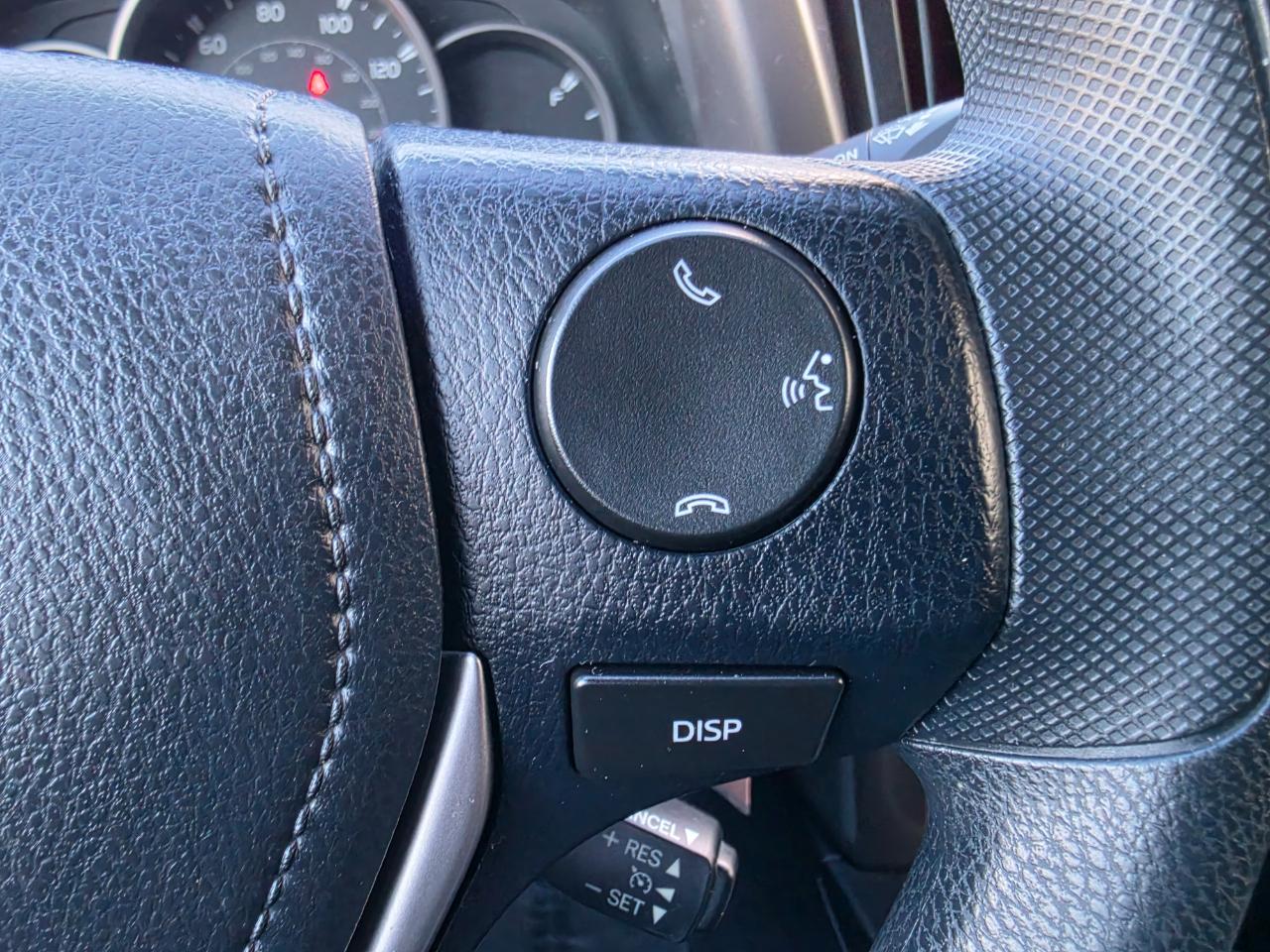 Toyota RAV4 AWD 4dr LE (Natl) 2016