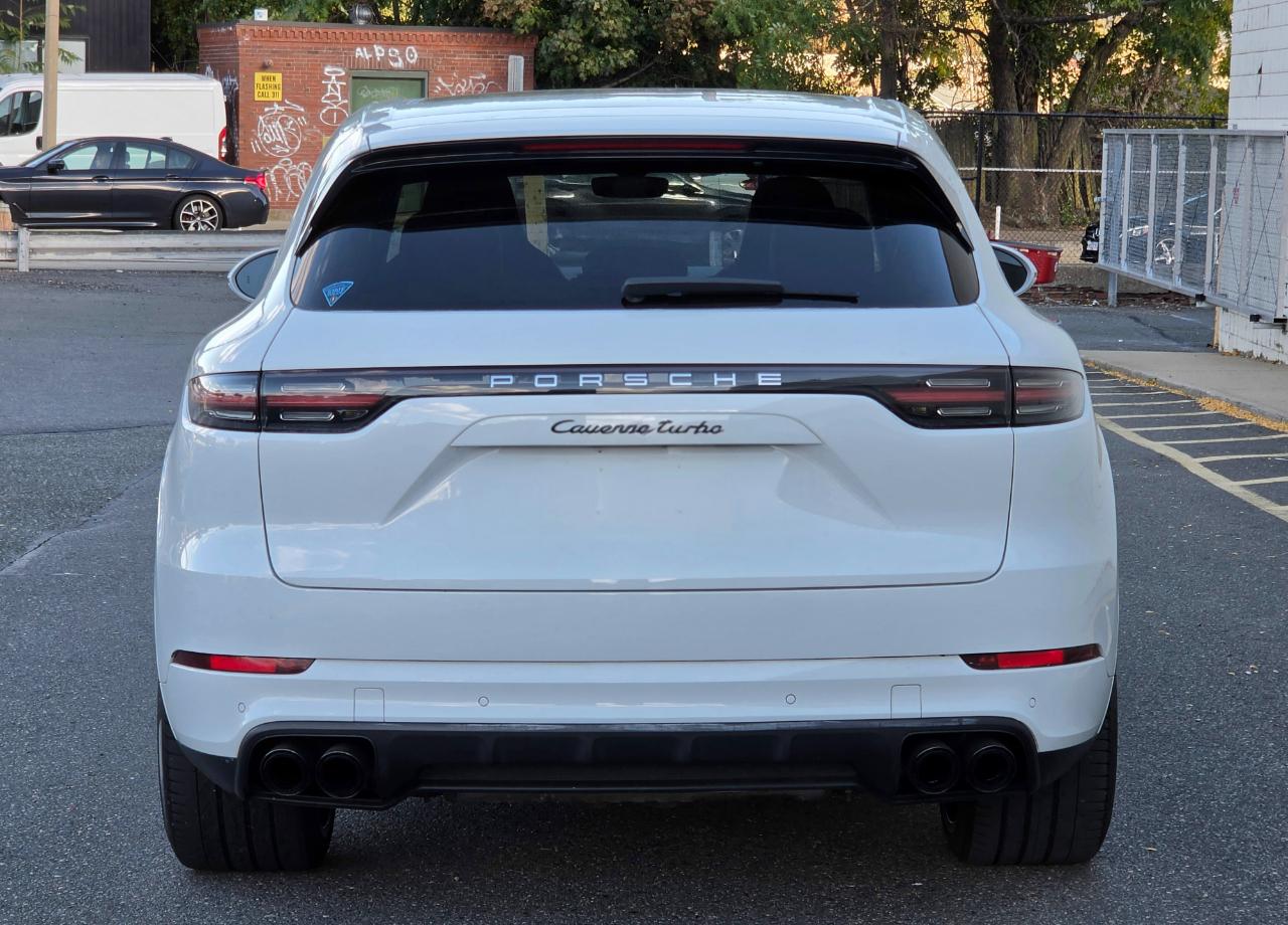 Porsche Cayenne Turbo AWD 2019