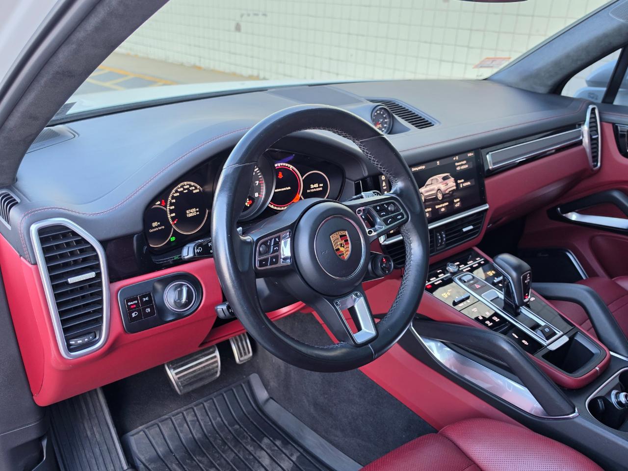 Porsche Cayenne Turbo AWD 2019