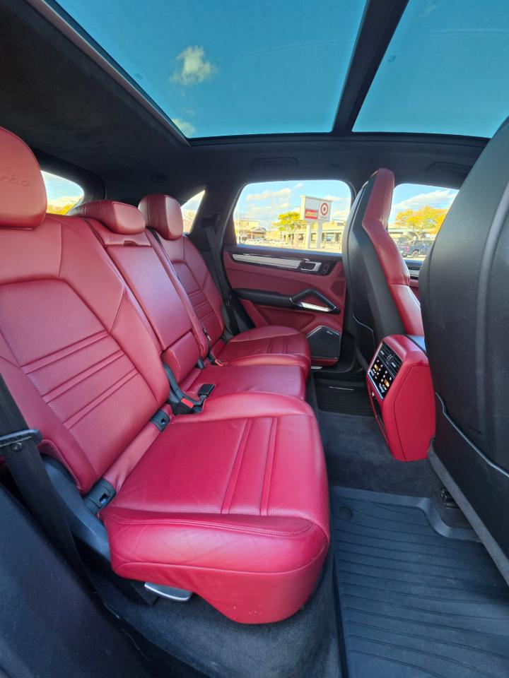 Porsche Cayenne Turbo AWD 2019