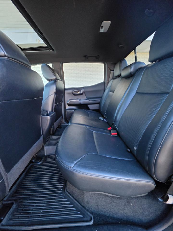 Toyota Tacoma TRD Off Road Double Cab 5' Bed V6 4x4 MT (Natl) 2018
