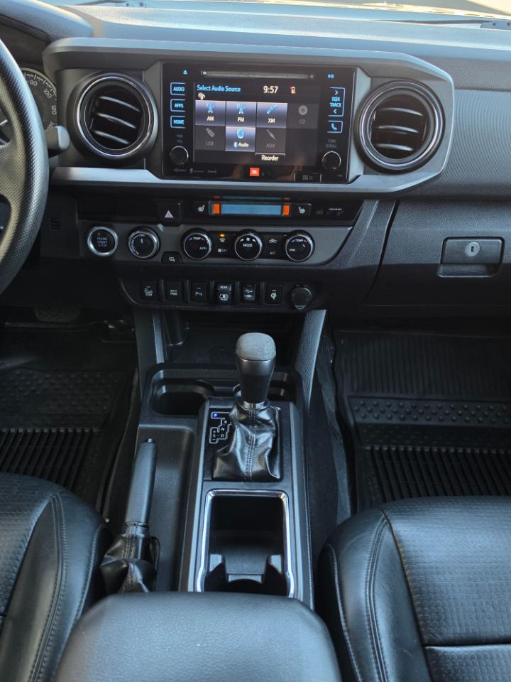Toyota Tacoma TRD Off Road Double Cab 5' Bed V6 4x4 MT (Natl) 2018