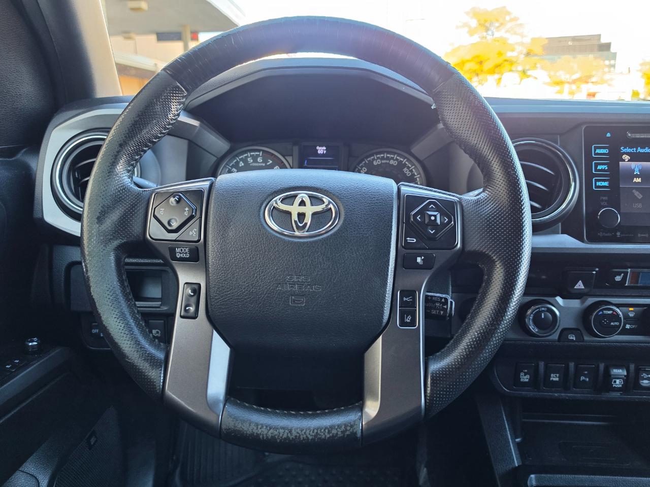 Toyota Tacoma TRD Off Road Double Cab 5' Bed V6 4x4 MT (Natl) 2018
