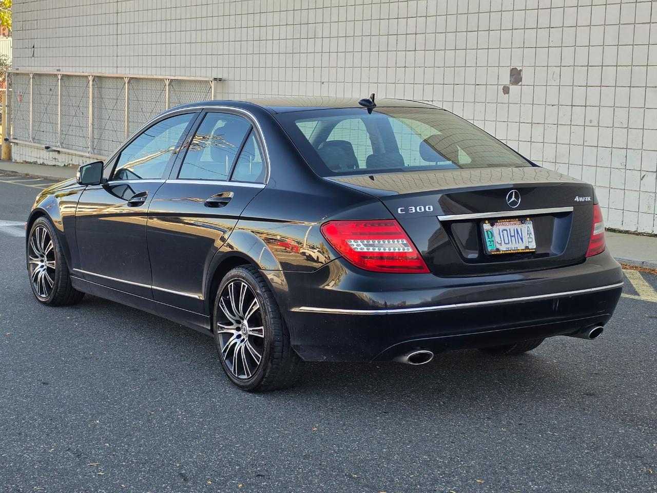 Mercedes-Benz C-Class 4dr Sdn C 300 Sport 4MATIC 2013