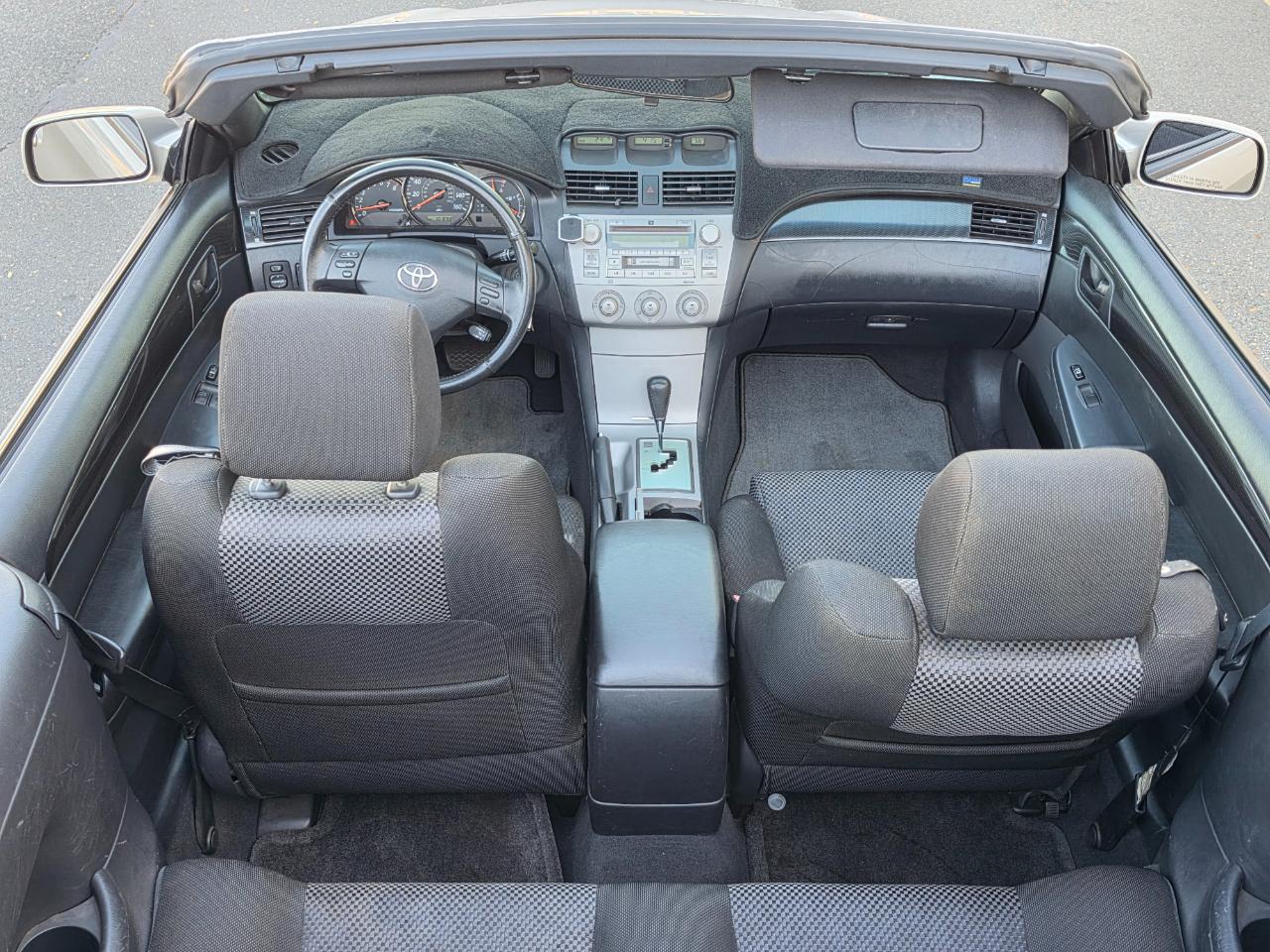 Toyota Camry Solara 2dr Conv SE V6 Auto (Natl) 2006