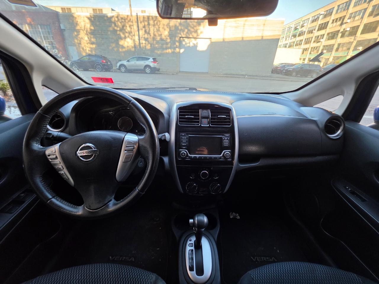 Nissan Versa Note SV CVT 2017