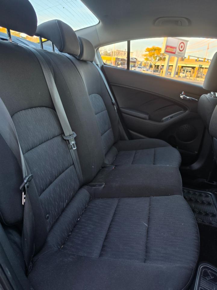 Kia Forte 4dr Sdn Man LX 2016