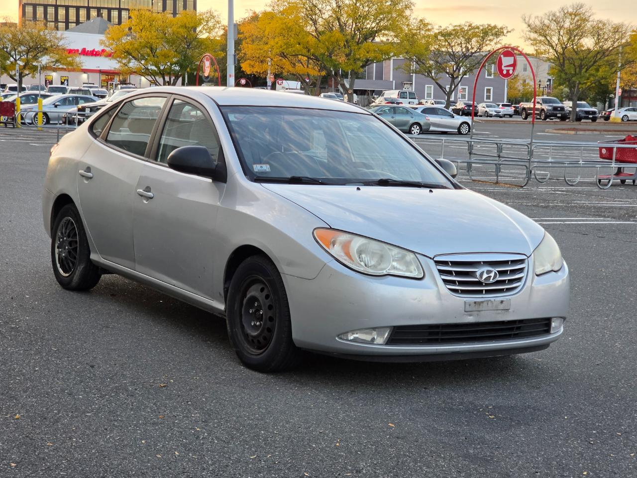 Hyundai Elantra 4dr Sdn Auto GLS PZEV 2010