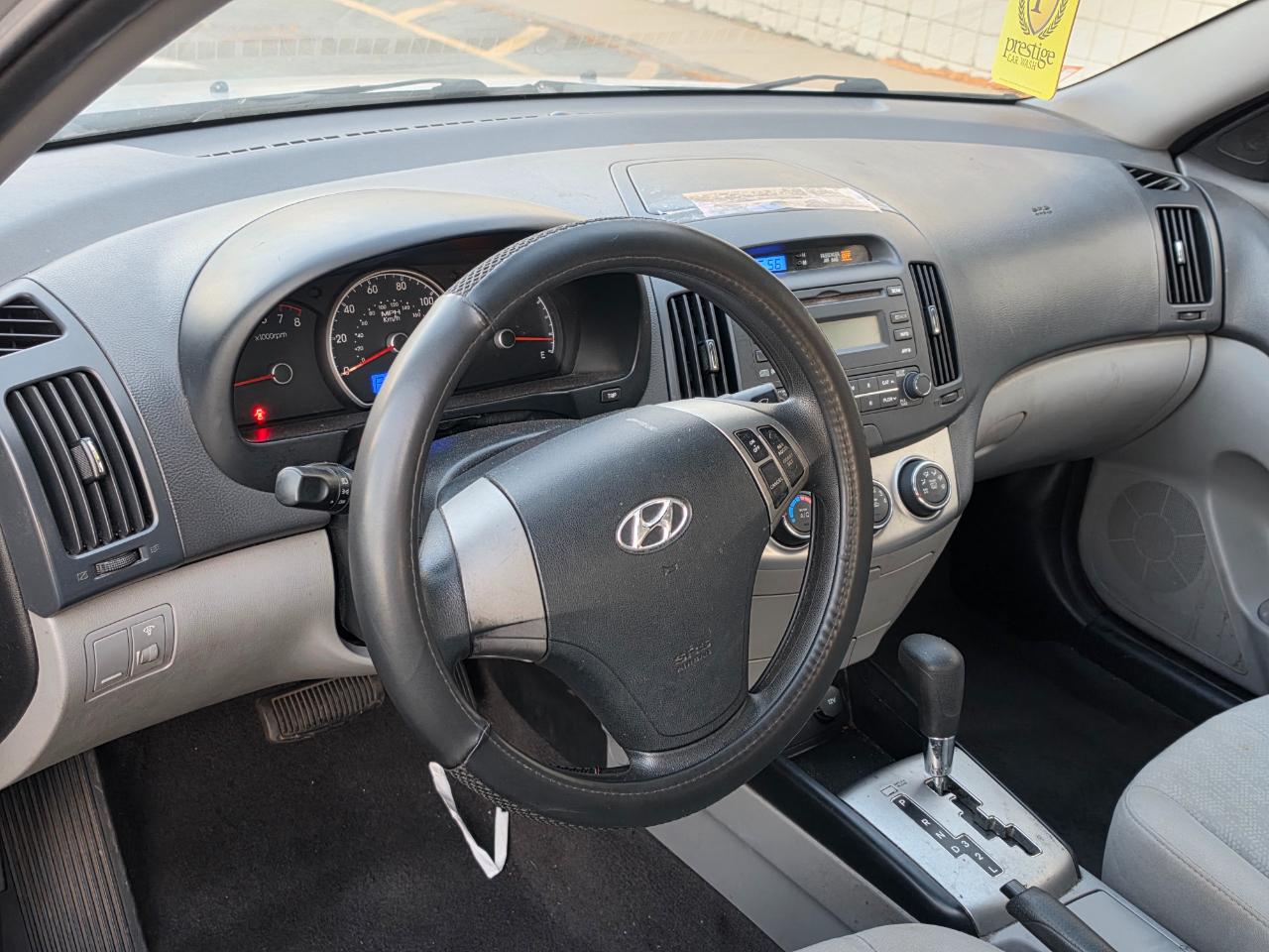 Hyundai Elantra 4dr Sdn Auto GLS PZEV 2010