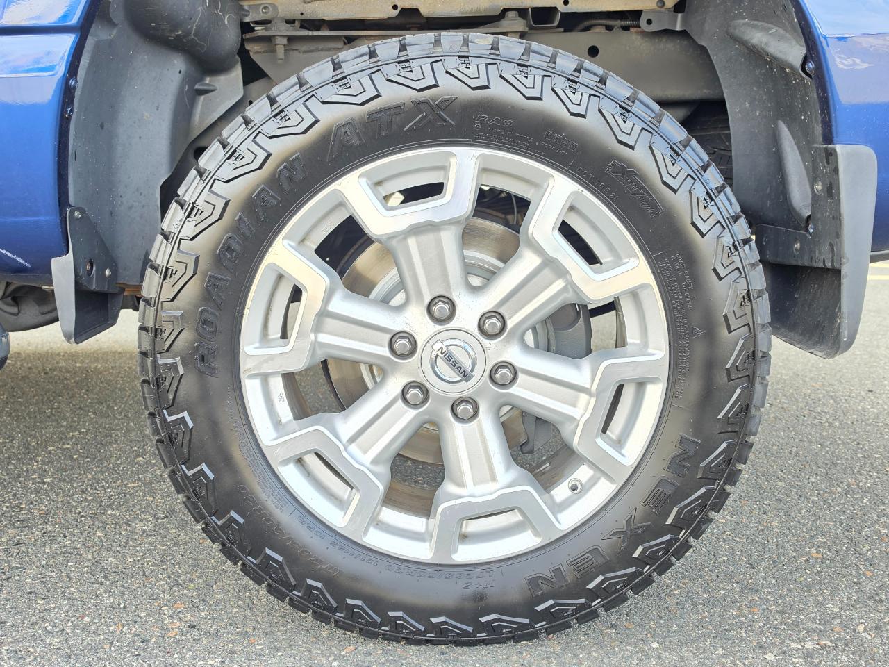 Nissan Titan XD 4x4 Gas Crew Cab SV 2018