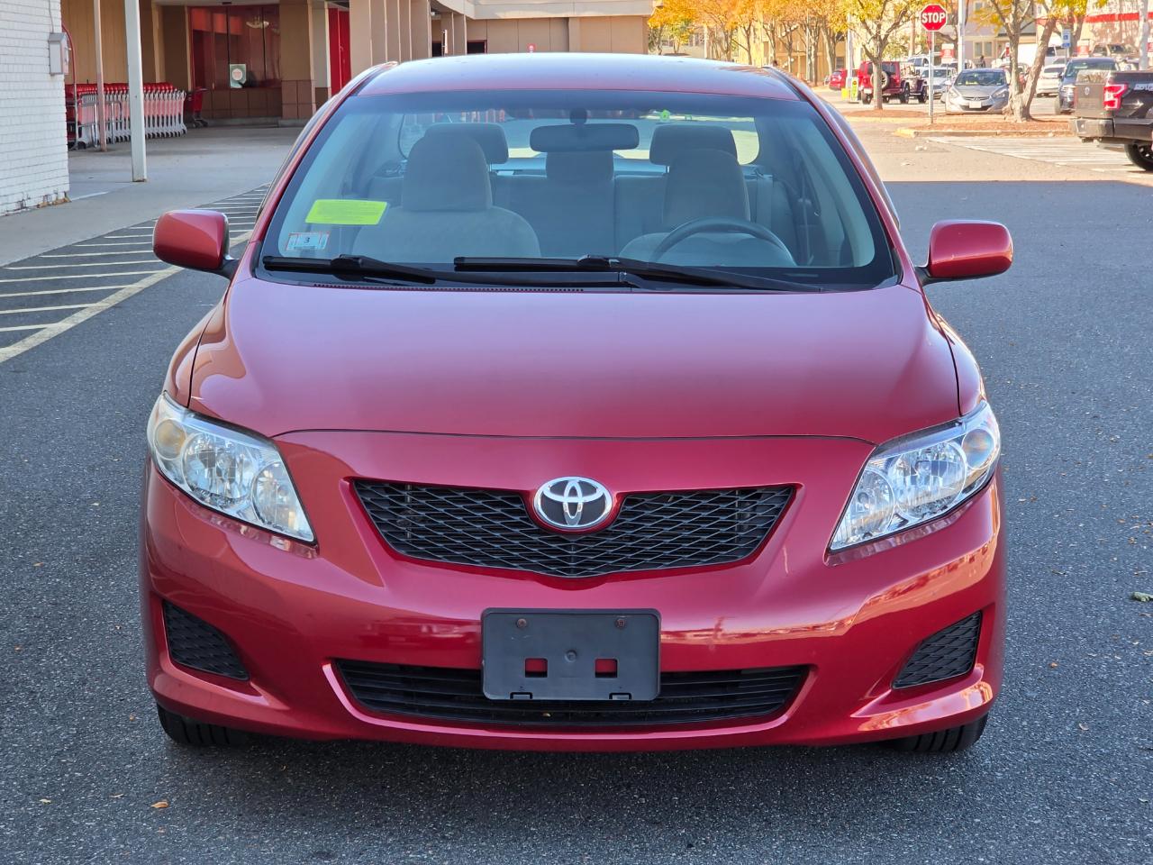 Toyota Corolla 4dr Sdn Man (Natl) 2009