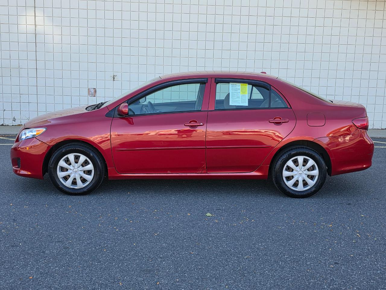 Toyota Corolla 4dr Sdn Man (Natl) 2009