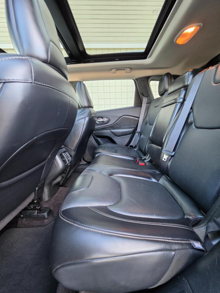Jeep Cherokee 4WD 4dr Limited 2016