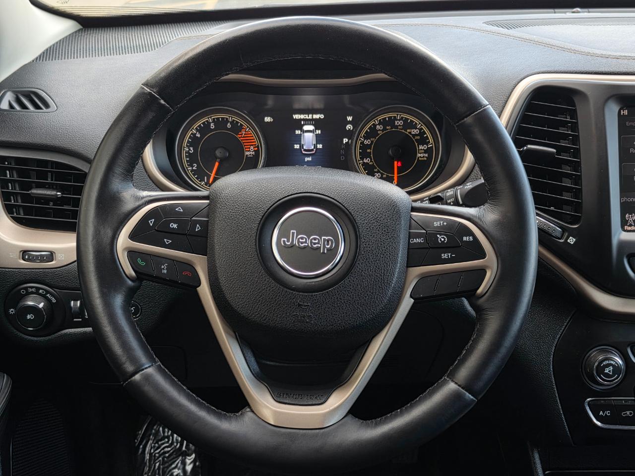 Jeep Cherokee 4WD 4dr Limited 2016