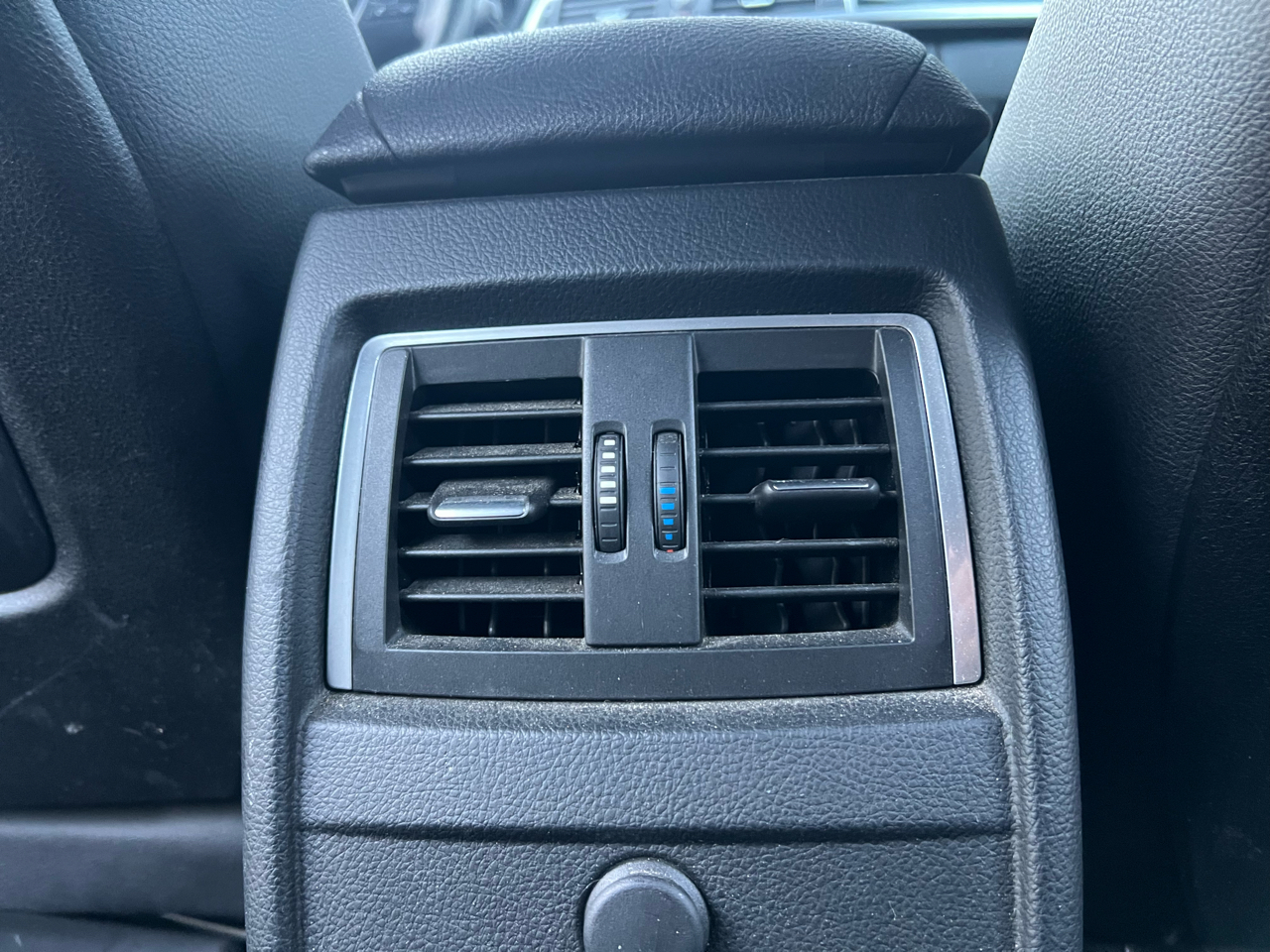 BMW 3-Series Sport Wagon 330i xDrive SULEV 2017