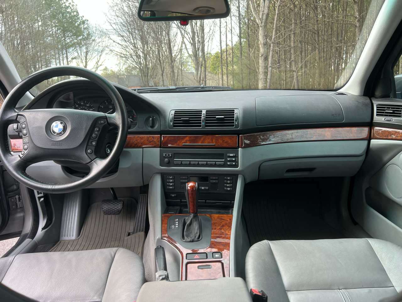 BMW 5-Series 530i 2003