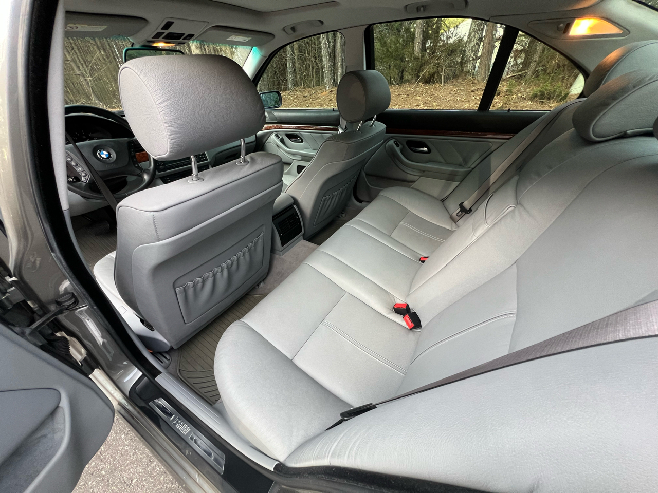 BMW 5-Series 530i 2003