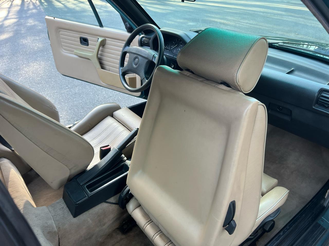 BMW 3-Series 318iC 1992