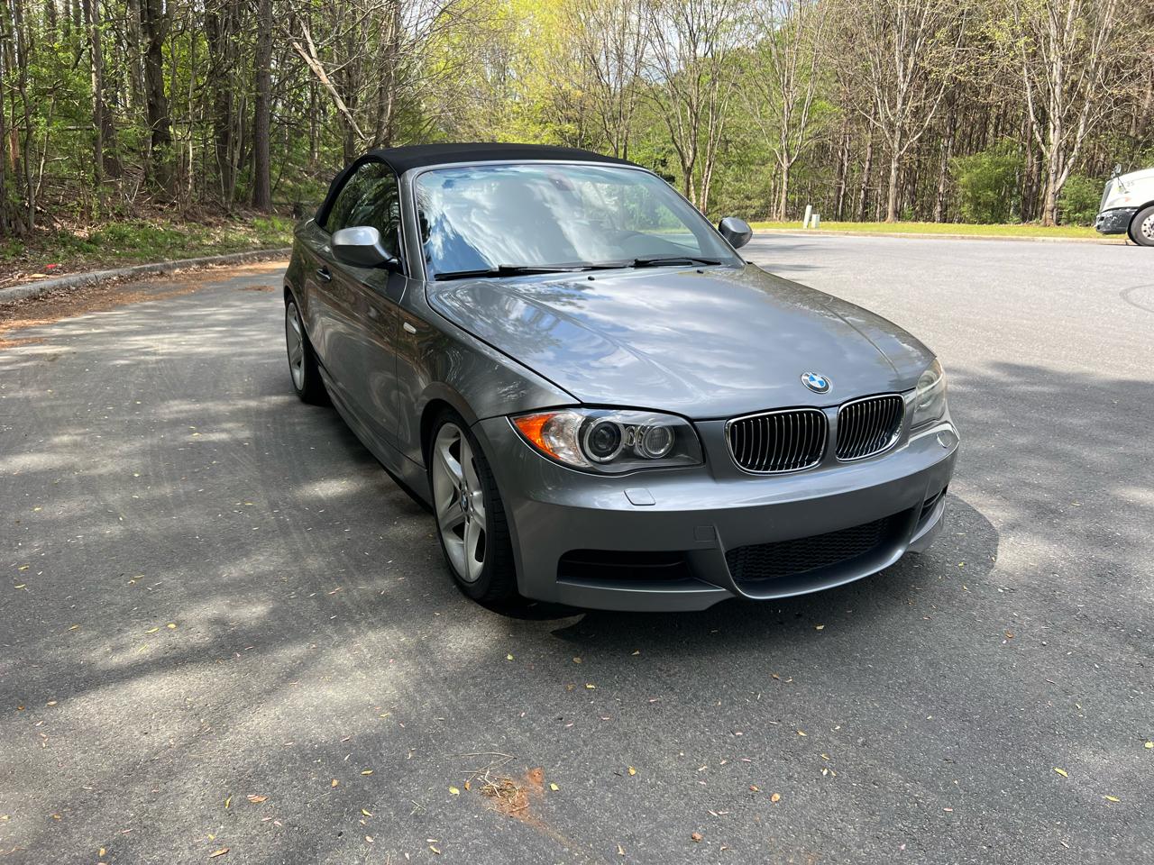 BMW 1-Series 135i Convertible 2011