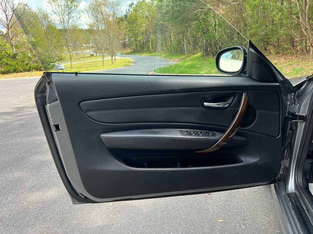 BMW 1-Series 135i Convertible 2011