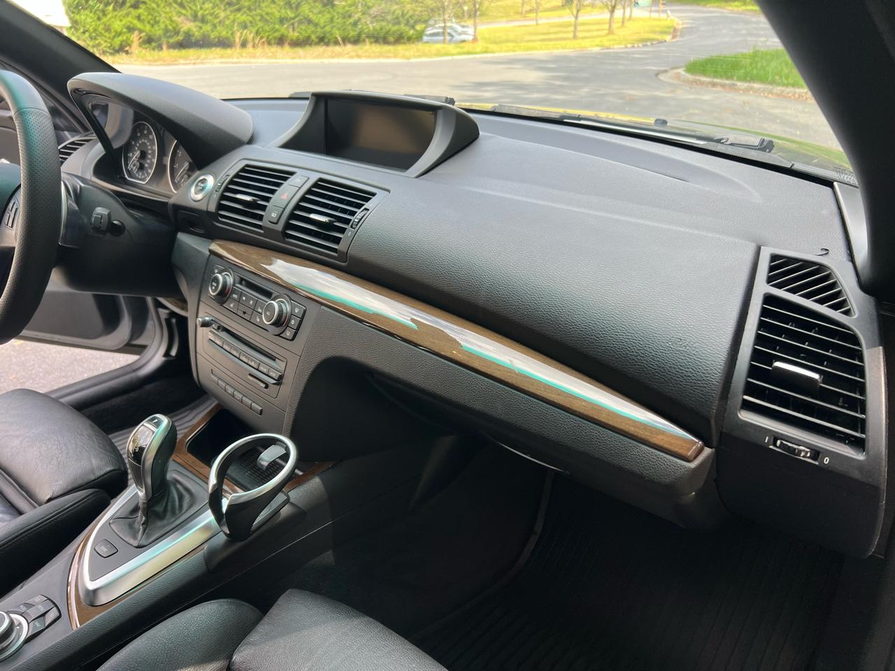 BMW 1-Series 135i Convertible 2011