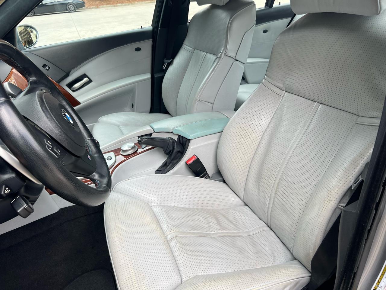 BMW M5 Sedan 2007