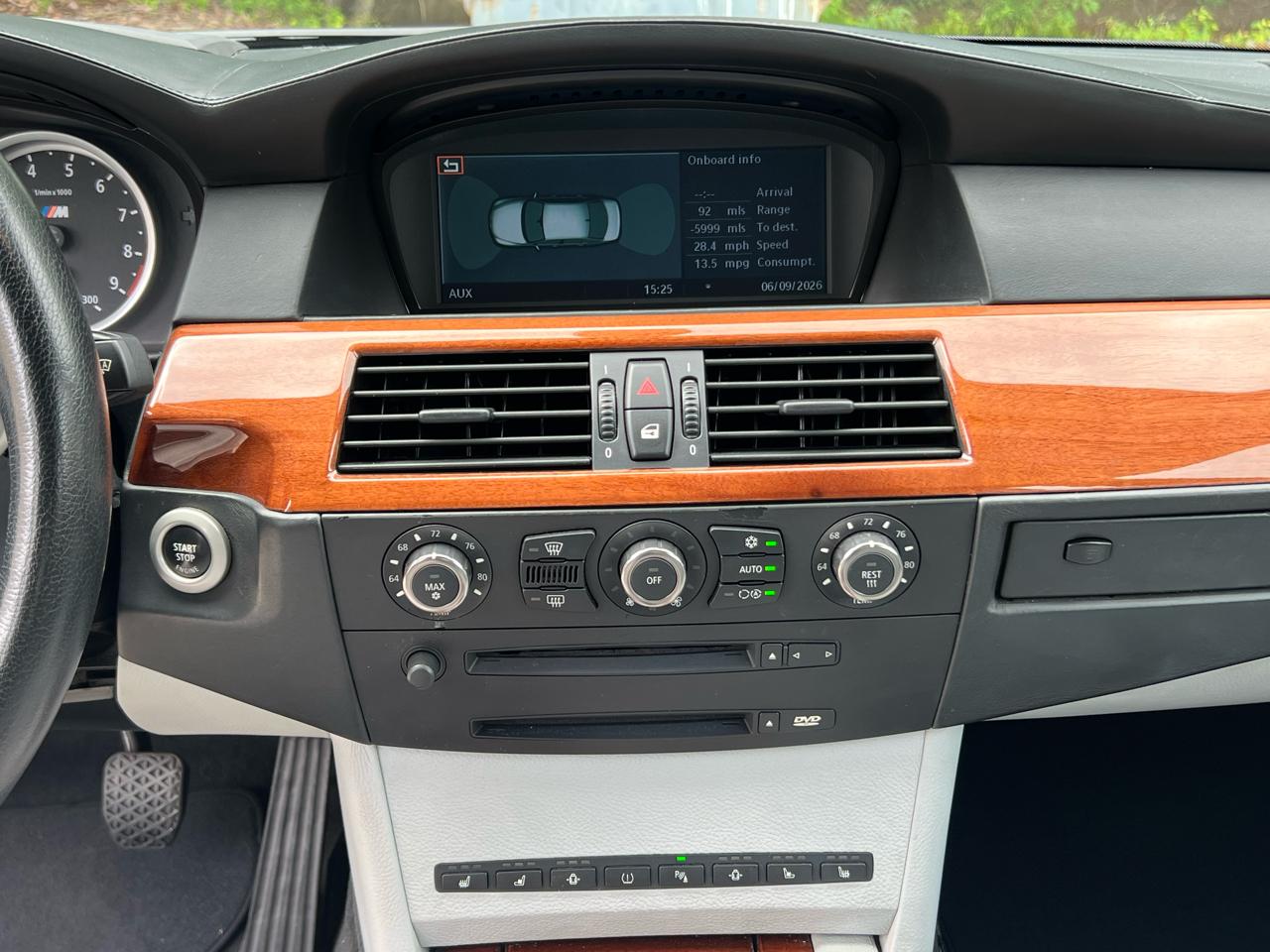 BMW M5 Sedan 2007