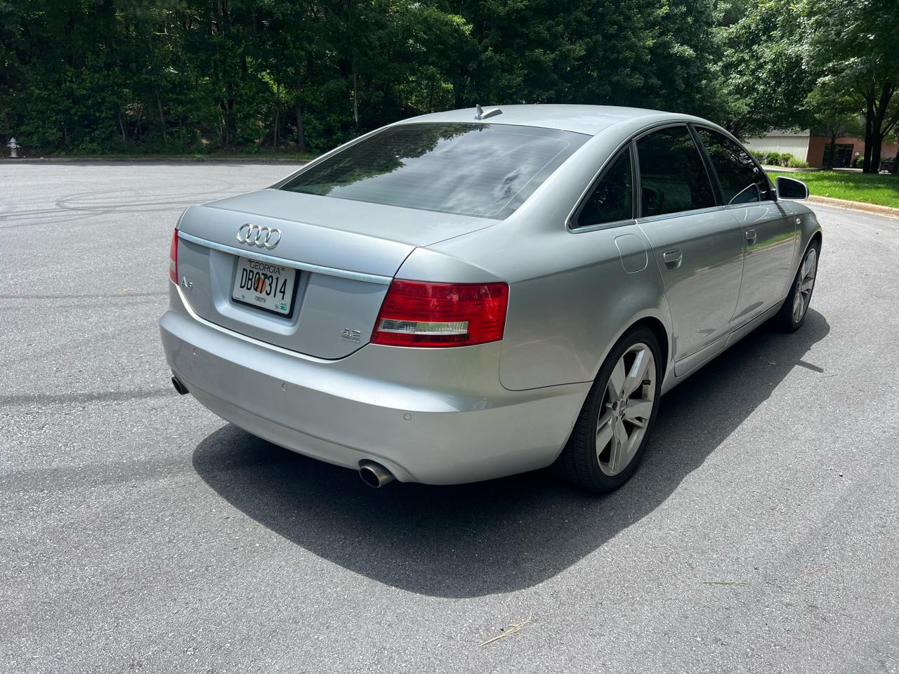 Audi A6 4.2 with Tiptronic 2006