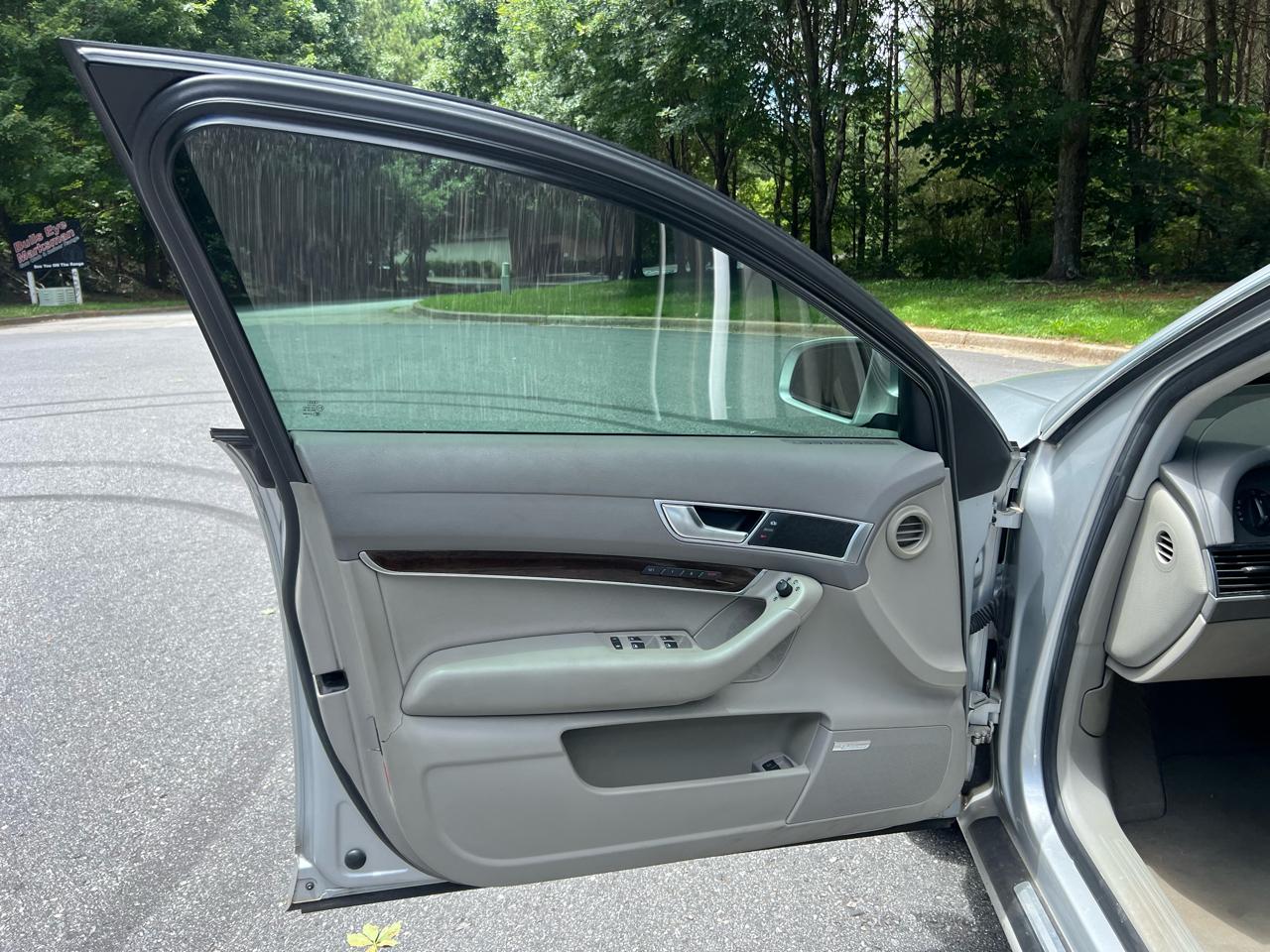 Audi A6 4.2 with Tiptronic 2006