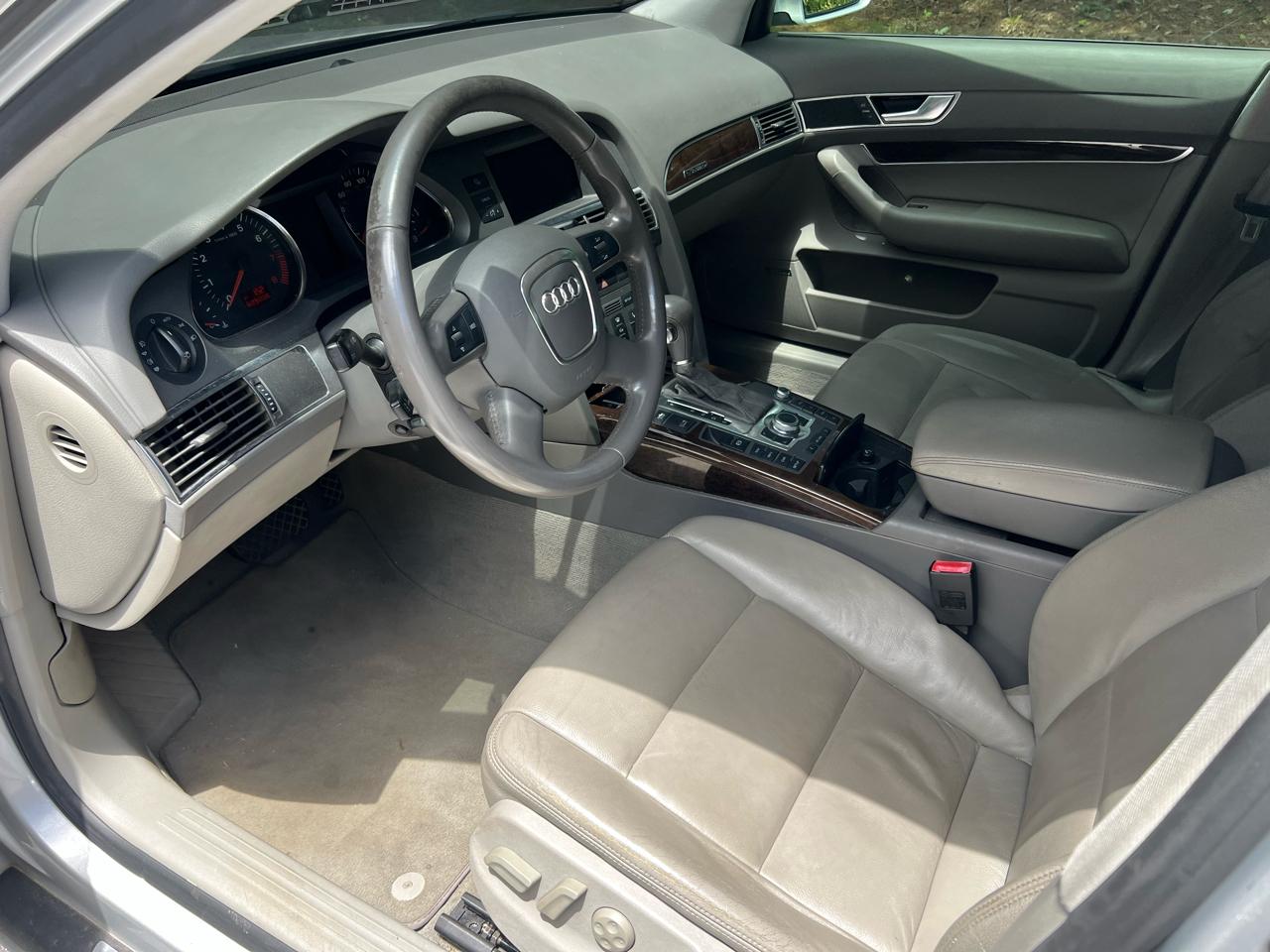 Audi A6 4.2 with Tiptronic 2006