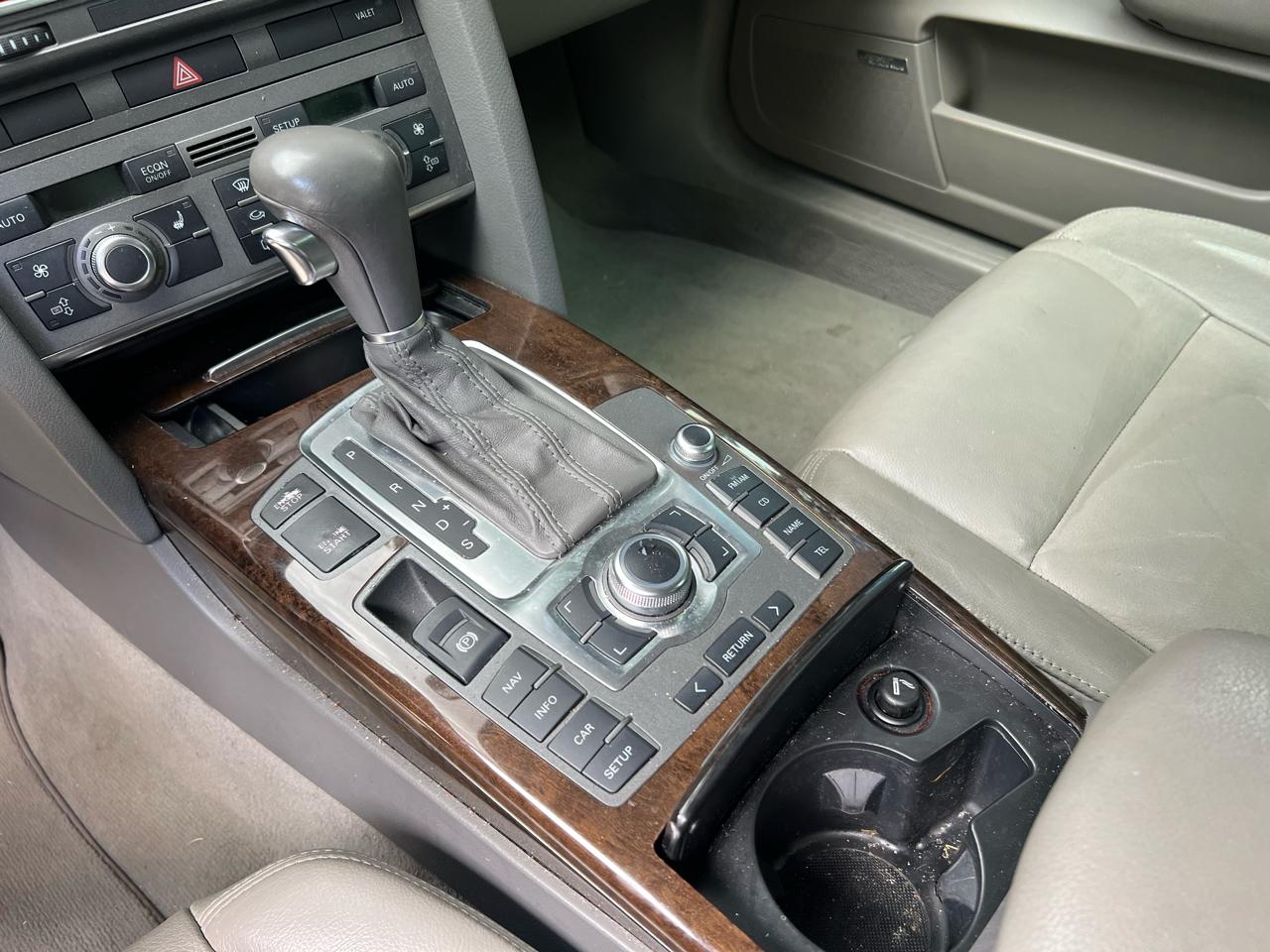 Audi A6 4.2 with Tiptronic 2006
