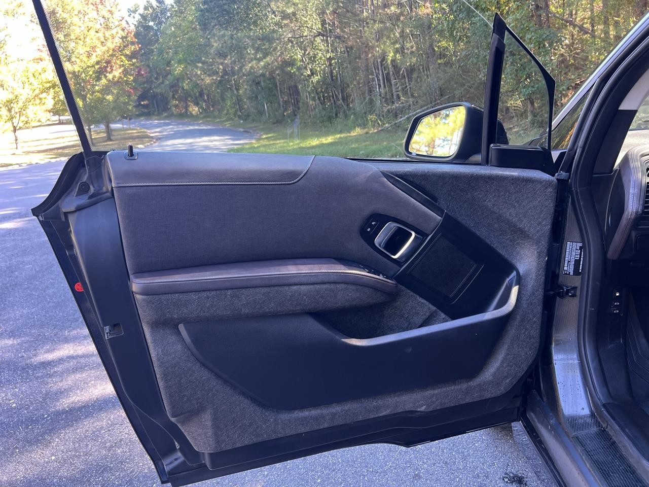 BMW i3 Base w/Range Extender 2019