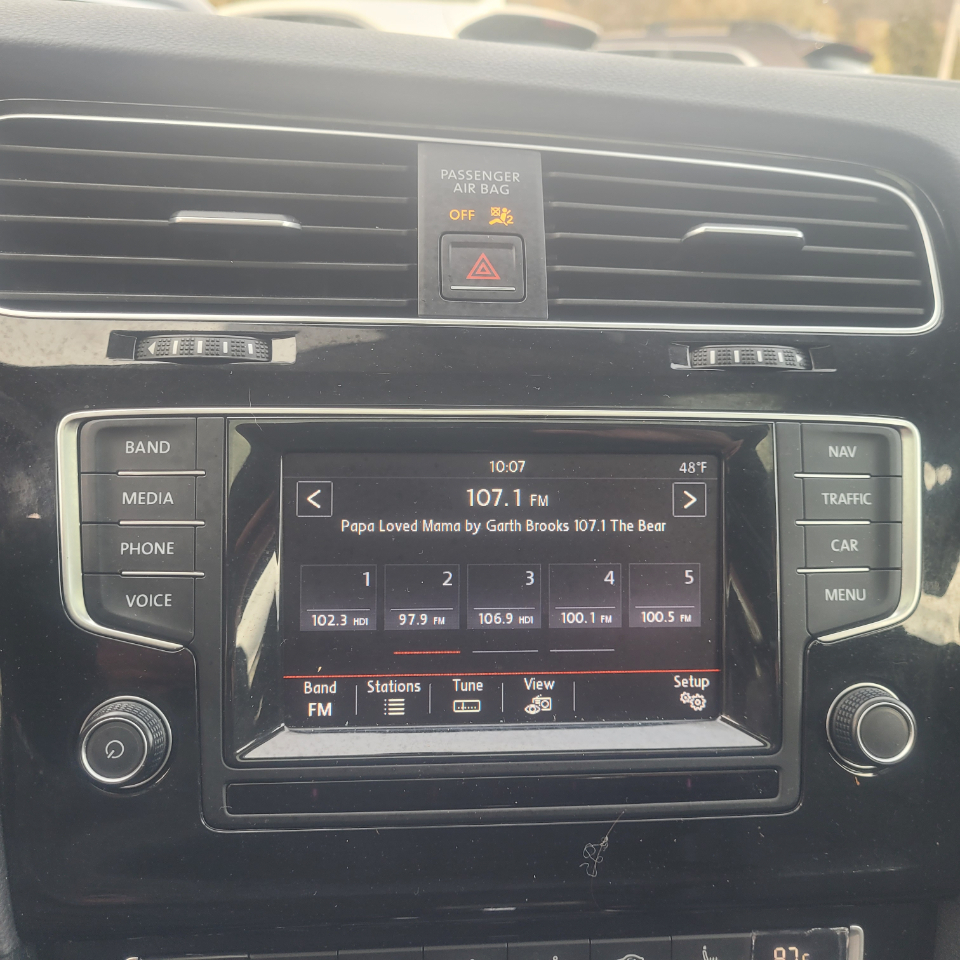 Volkswagen Golf 4dr HB Auto TSI SEL 2015