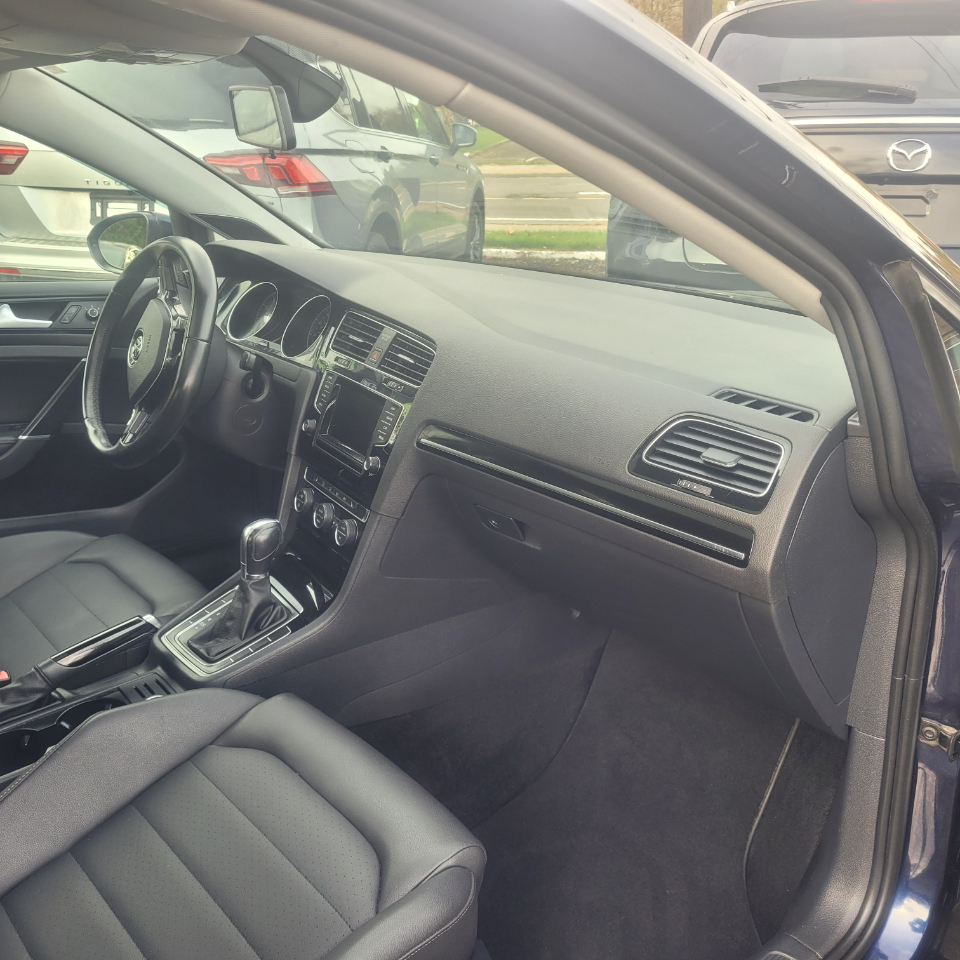 Volkswagen Golf 4dr HB Auto TSI SEL 2015