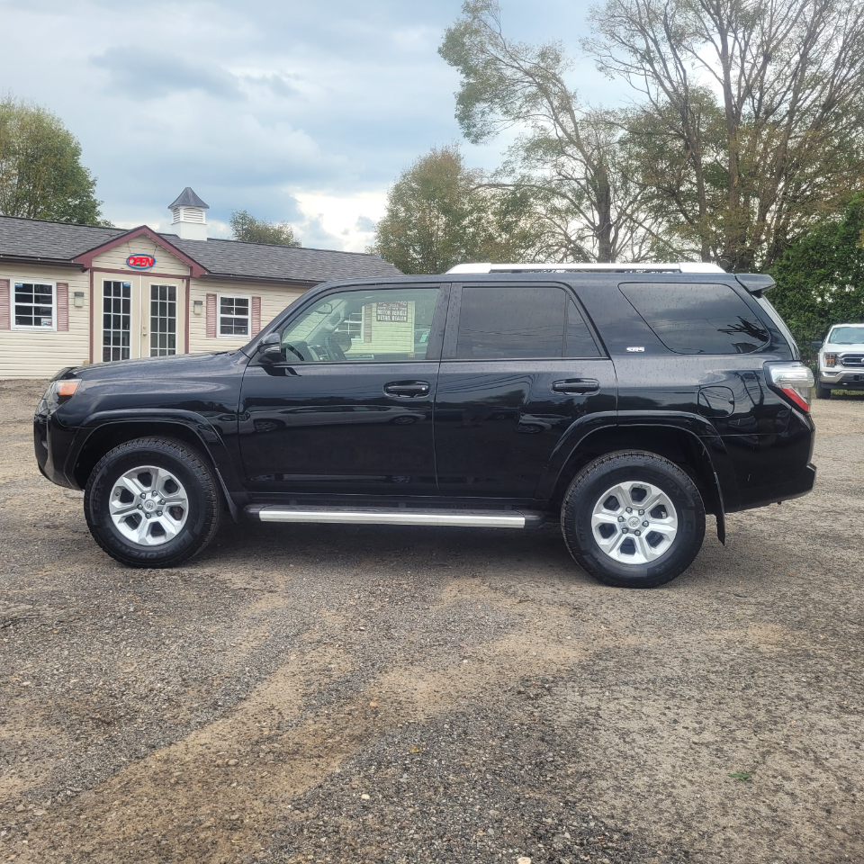 Toyota 4Runner SR5 Premium V6 4D SUV 4WD 2017