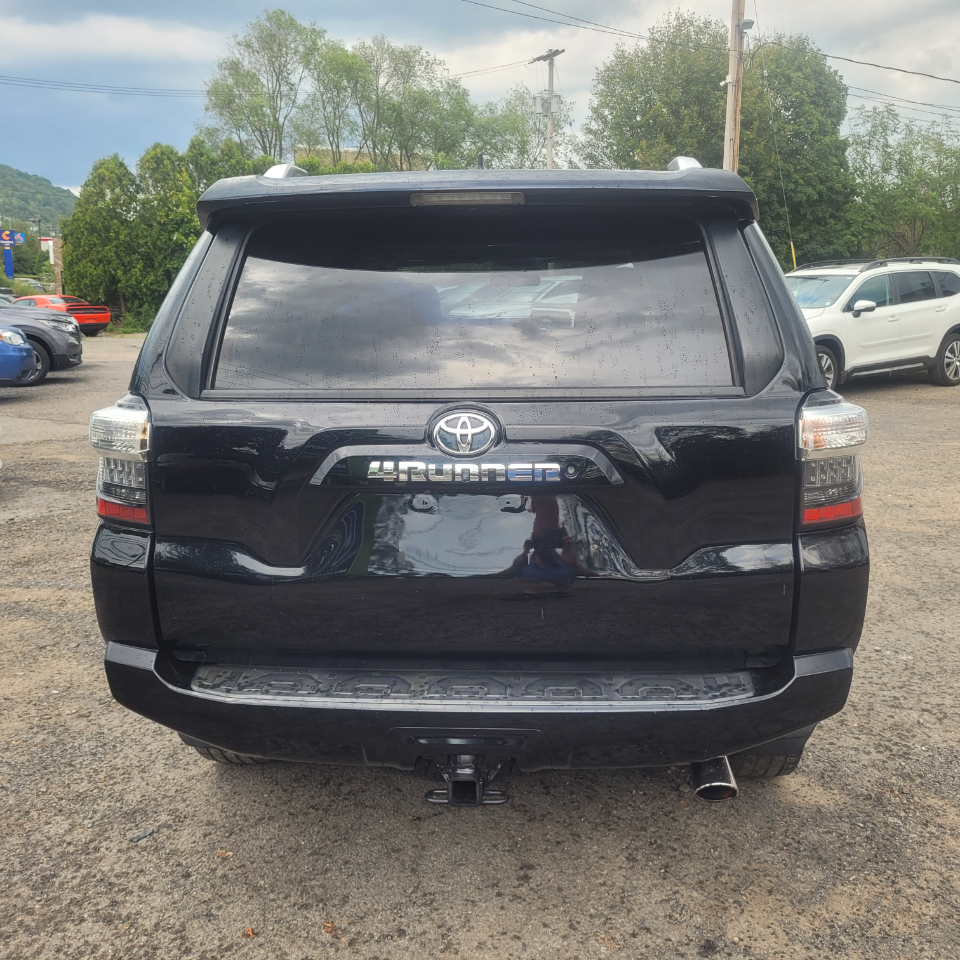 Toyota 4Runner SR5 Premium V6 4D SUV 4WD 2017