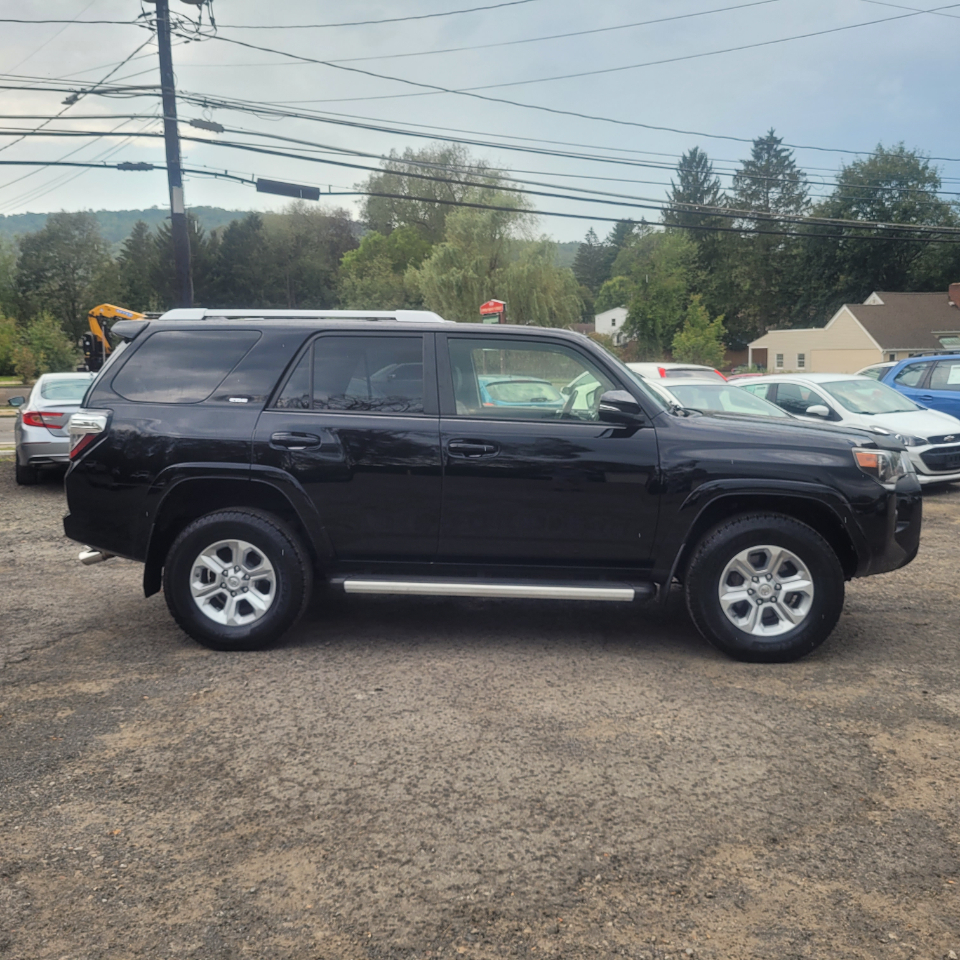 Toyota 4Runner SR5 Premium V6 4D SUV 4WD 2017