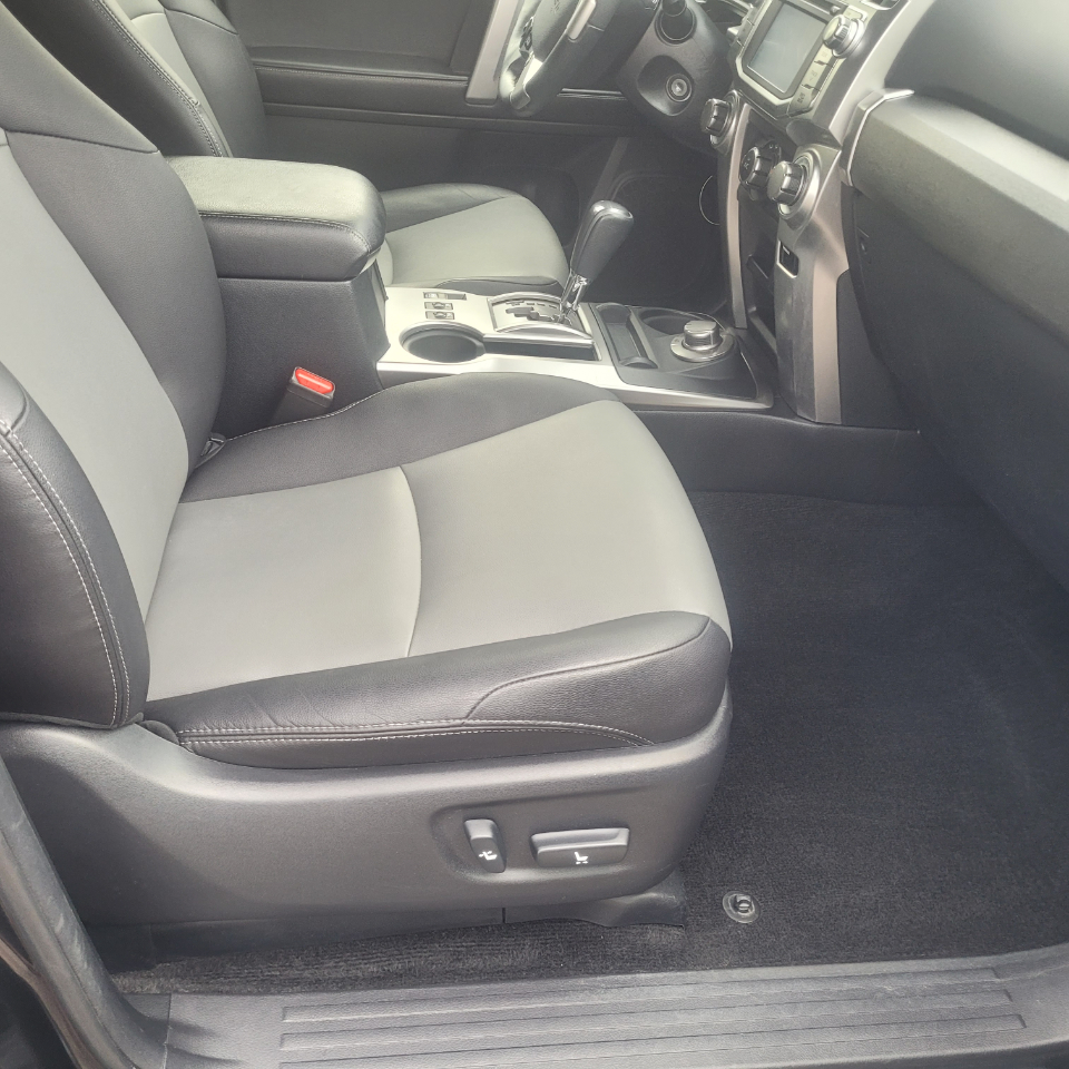 Toyota 4Runner SR5 Premium V6 4D SUV 4WD 2017