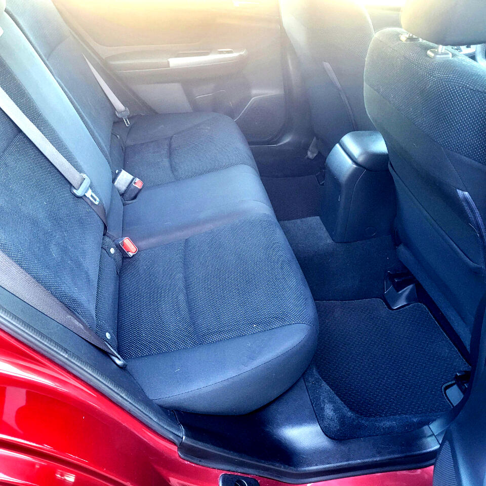 Subaru Impreza Sedan 4dr CVT 2.0i Premium 2015