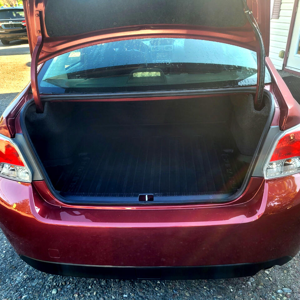 Subaru Impreza Sedan 4dr CVT 2.0i Premium 2015