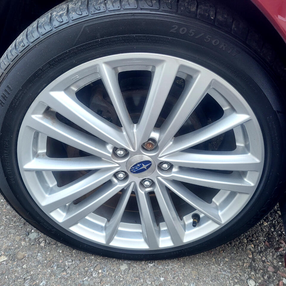 Subaru Impreza Sedan 4dr CVT 2.0i Premium 2015