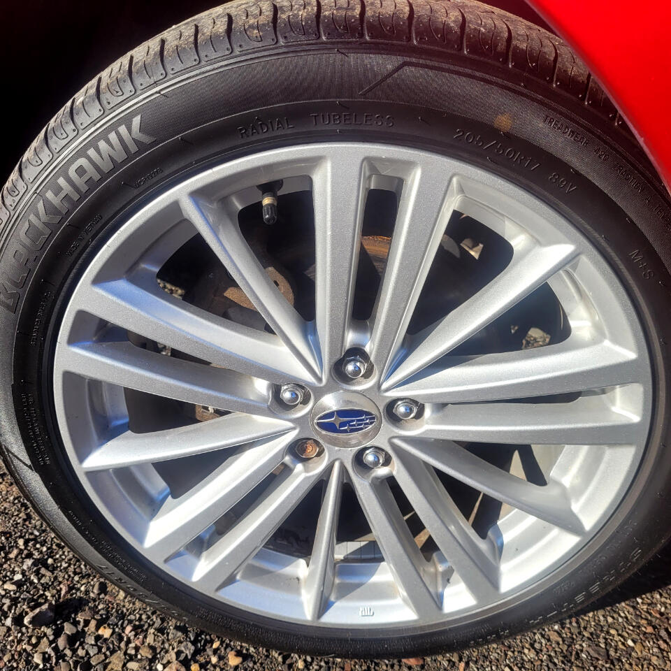 Subaru Impreza Sedan 4dr CVT 2.0i Premium 2015