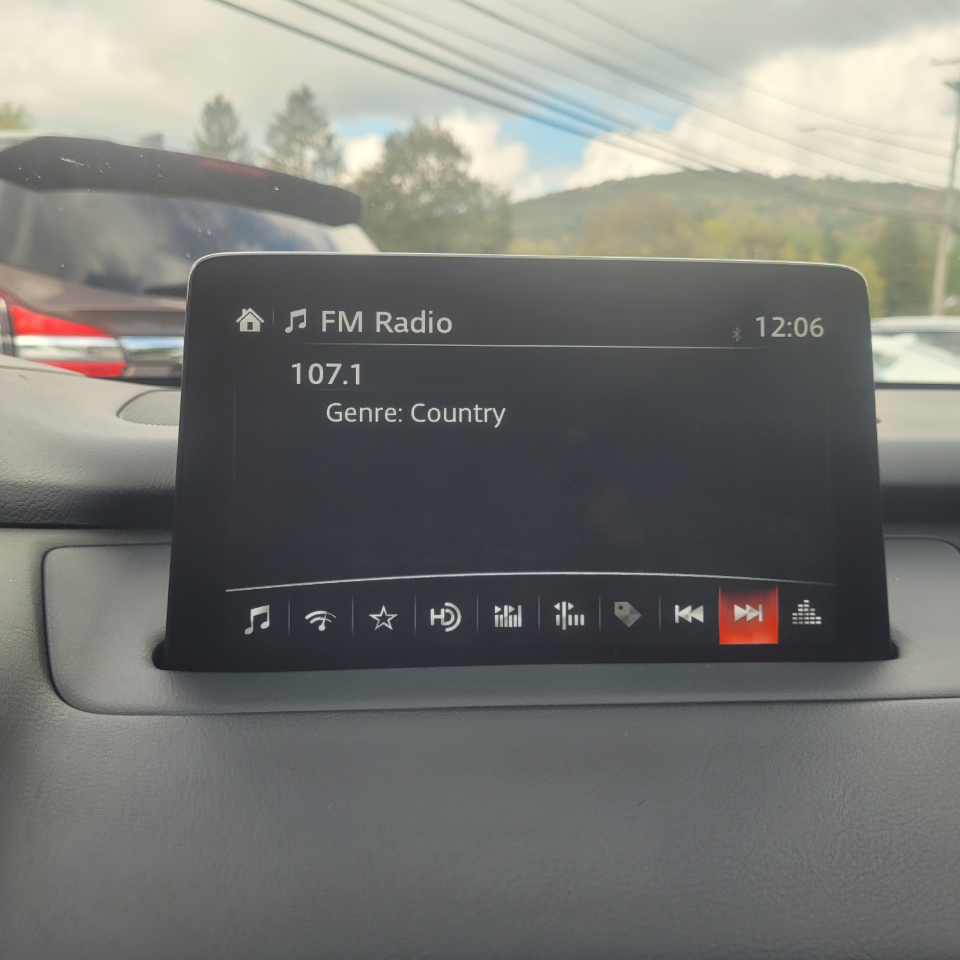 2020 Mazda CX-9 Signature photo 14