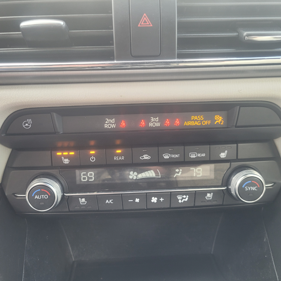 2020 Mazda CX-9 Signature photo 15