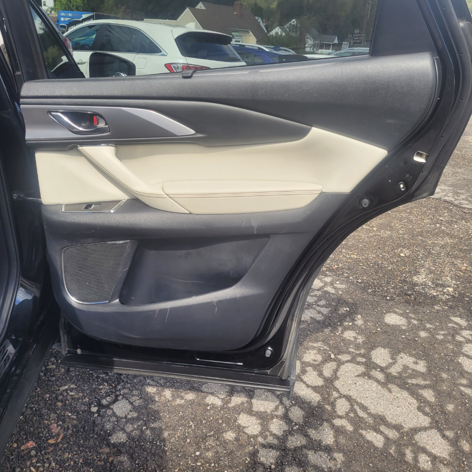 2020 Mazda CX-9 Signature photo 22