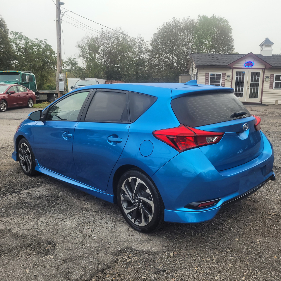 2016 Scion iM Base photo 4
