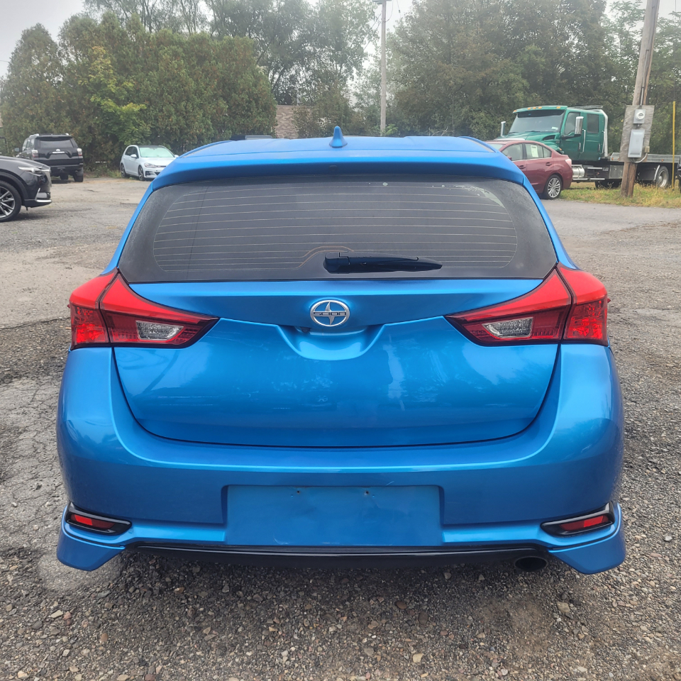 2016 Scion iM Base photo 5