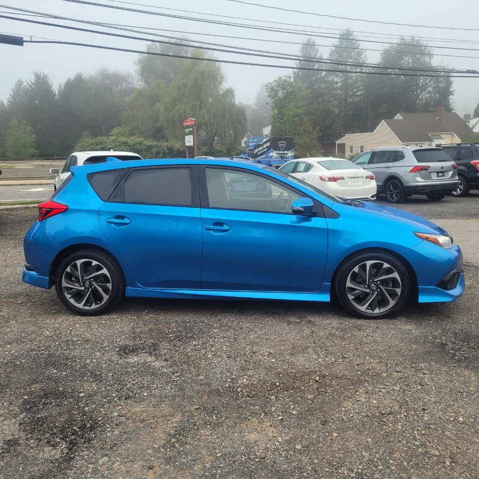 2016 Scion iM Base photo 7