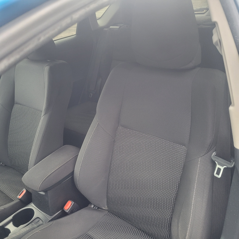 2016 Scion iM Base photo 10