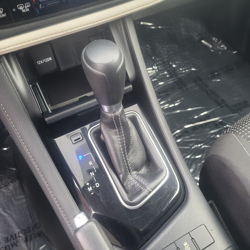 2016 Scion iM Base photo 19